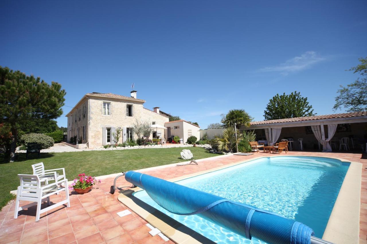 Oeno-Lodge Saint-Germain-d'Esteuil ภายนอก รูปภาพ